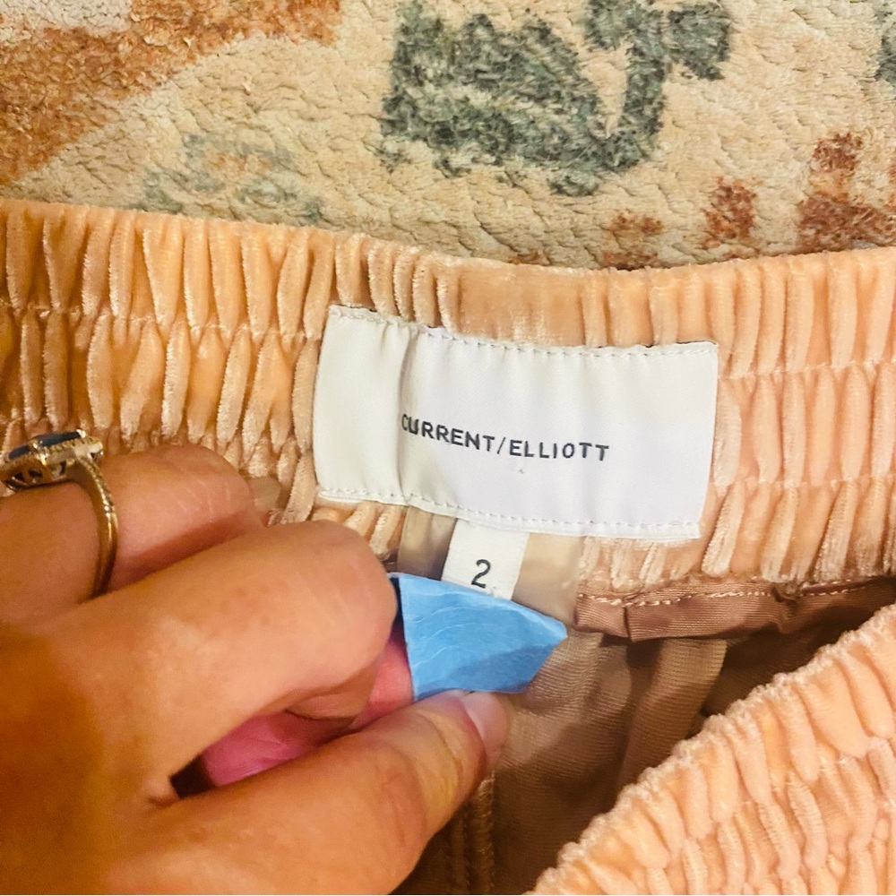 CURRENT/ELLIOTT Blush Pink Velvet Joggers - Picture 4 of 6